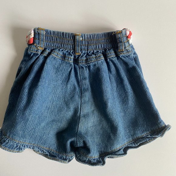 Baby Nass Chambray Embroidered Fish Ruffle Shorts 24 Months - Picture 2 of 8